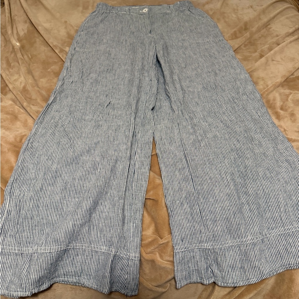 Max Studio Navy and White Striped Linen Blend Trousers S